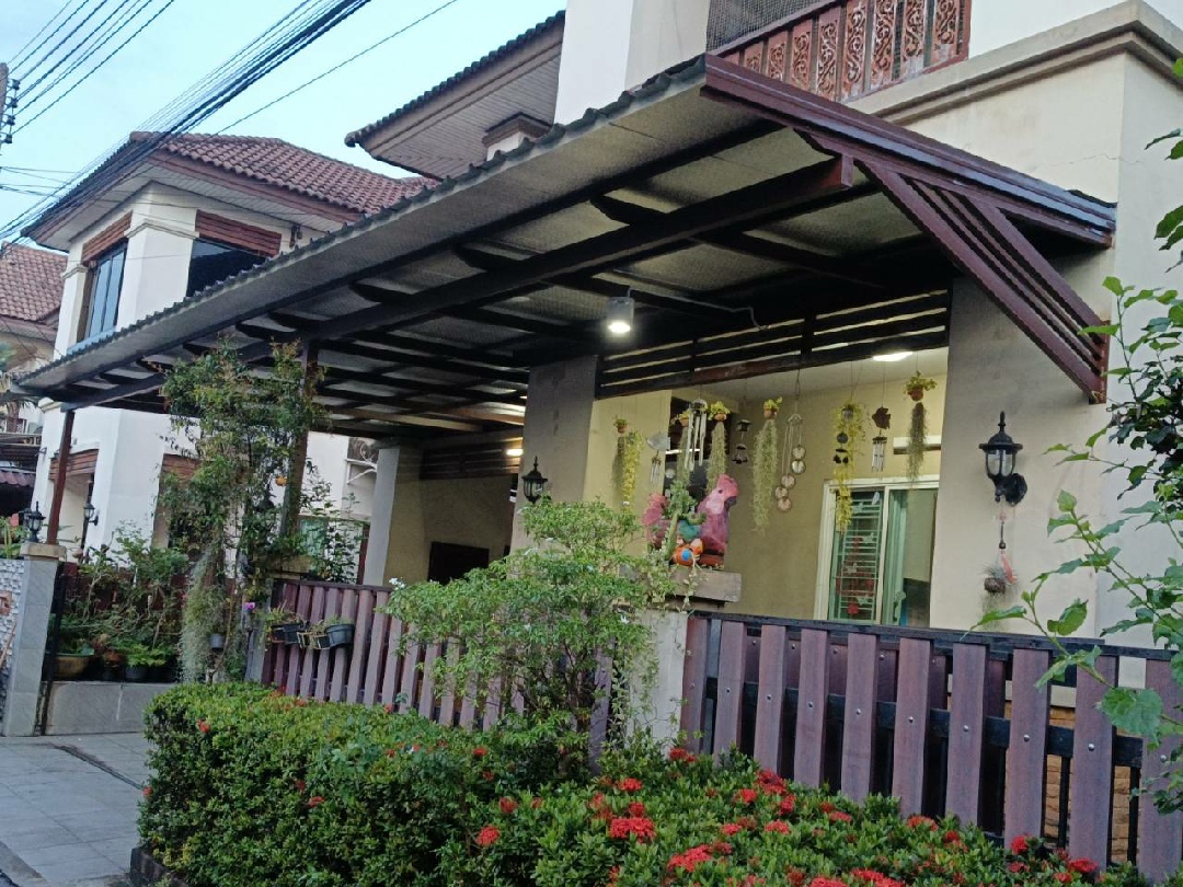 ช่างทำหลังคาลำลูกกา🏠 ทีมงานมืออาชีพพร้อมเข้าหน้างาน ปรึกษา วางแผนงานฟรี ภาพที่ 1